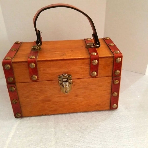 Mr. R wooden purse with leather straps vintage 1970s. - Picture 1 of 6